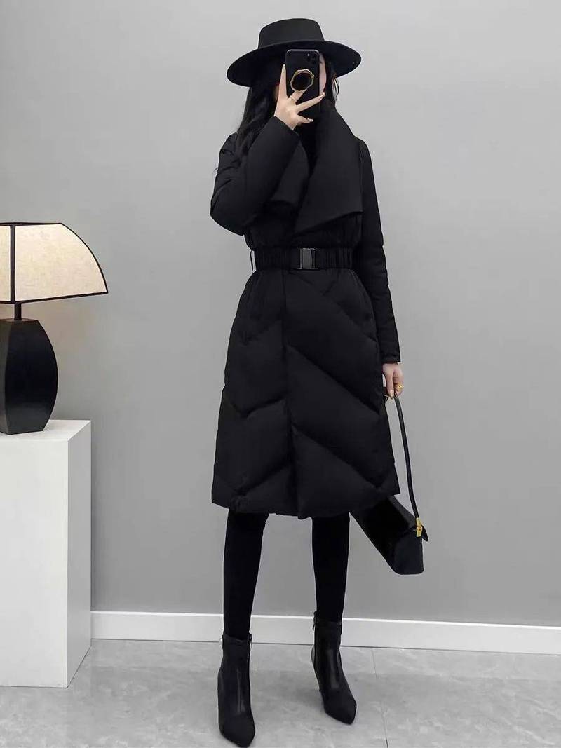 黑色羽绒服配什么打底