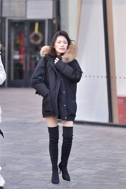 过膝长靴怎么搭配保暖