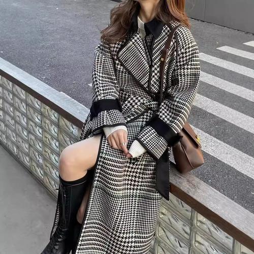 千鸟格超长大衣怎么搭配