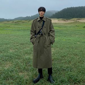 军绿色男士上衣怎么搭配裤子