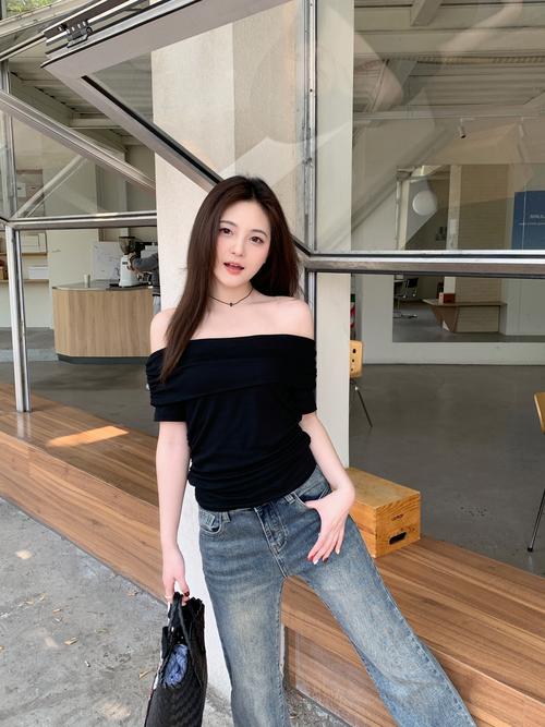 夏天超短上衣怎么搭配图片大全
