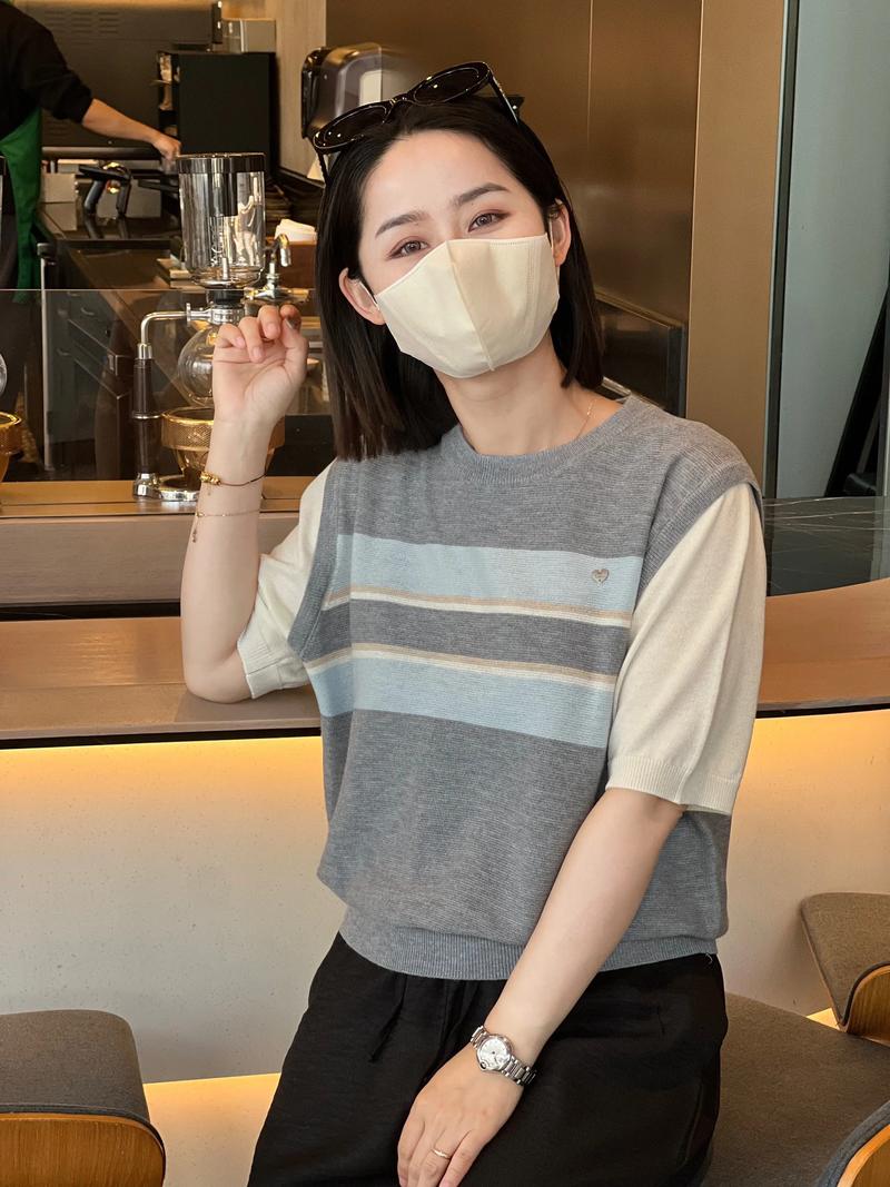 毛线短袖怎么搭配什么外套好看