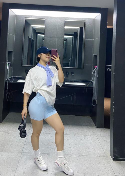 健身的人怎么搭配衣服好