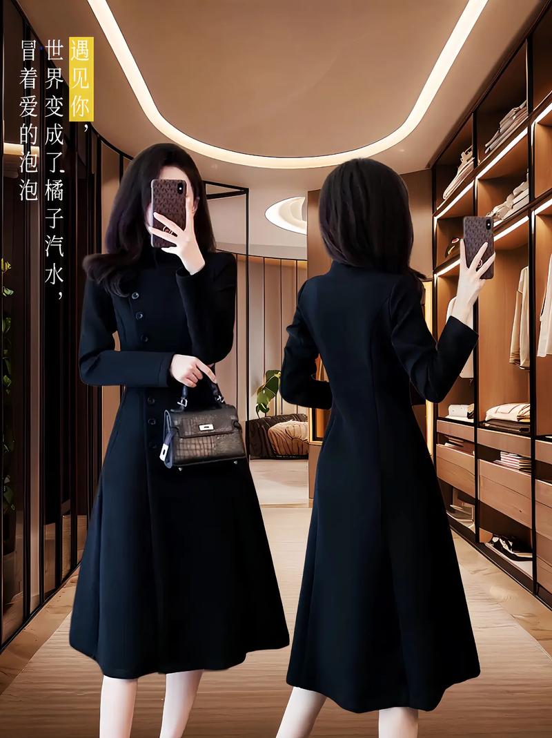 过膝长款修身连衣裙怎么搭配什么外套好看