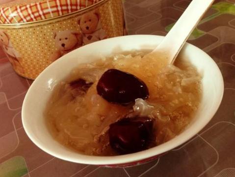 月经吃什么丰胸