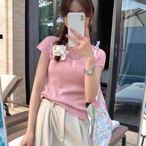 短装针织短袖小外套怎么搭配衣服