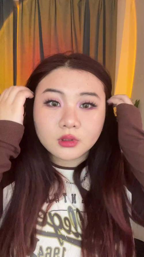 脸大带什么帽子好看
