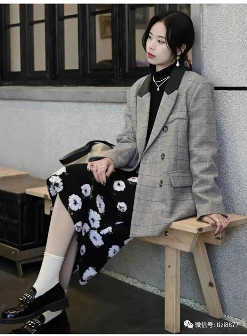打底衣服怎么搭配