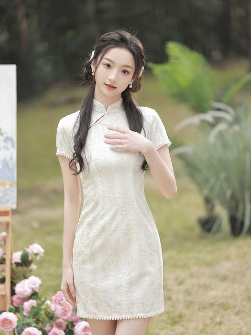 什么短旗袍