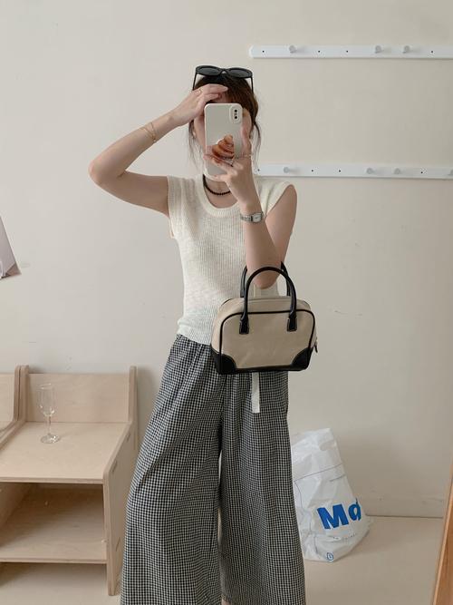 冰丝衣服怎么搭配