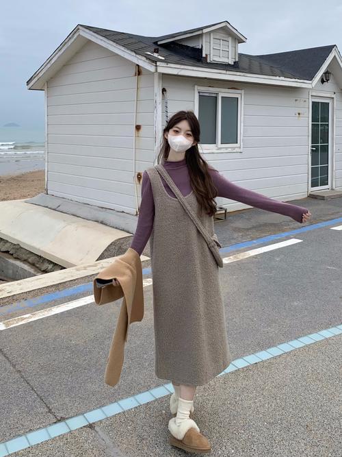 背心宽松长裙怎么搭配图片欣赏