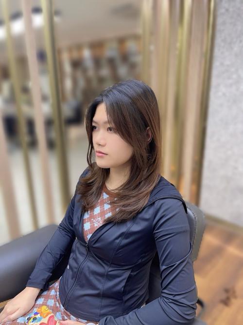 长菱形脸适合什么发型