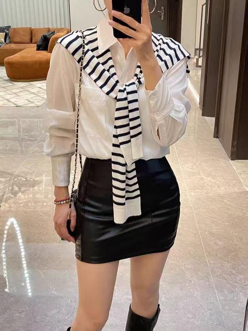 pu半裙怎么搭配什么裤子