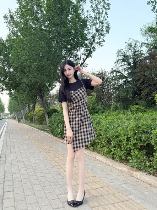160的人怎么搭配衣服好看吗