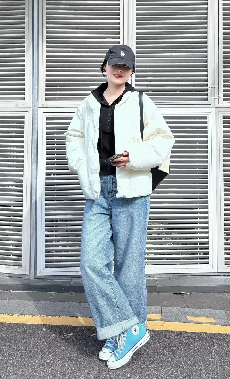 休闲厚外套怎么搭配衣服好看