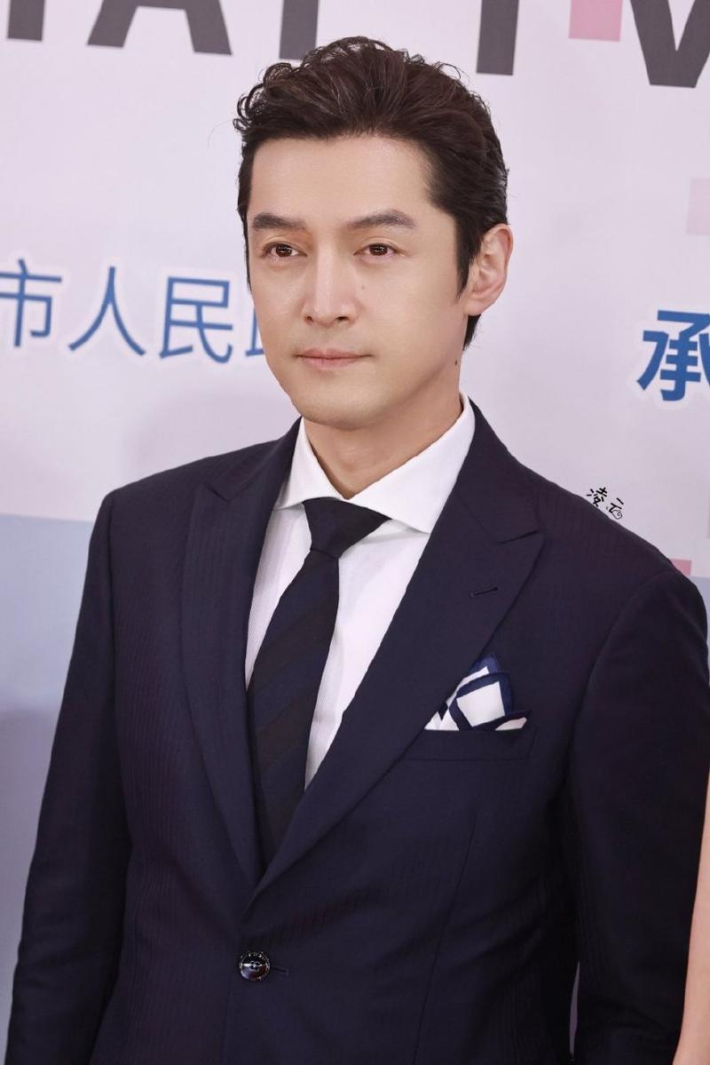 胡歌的发型叫什么