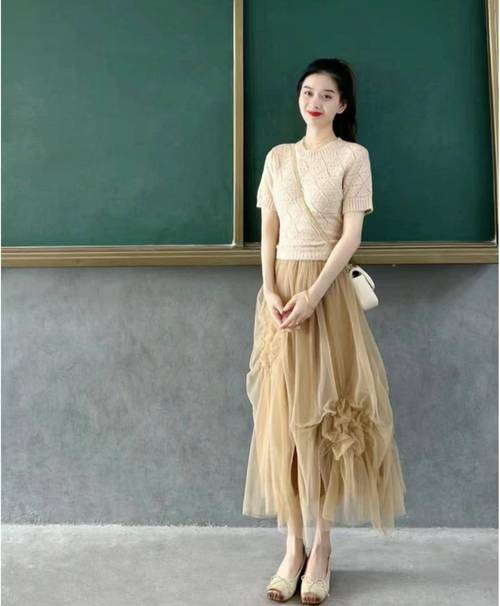 瘦怎么搭配衣服好看