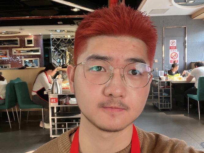 胖子适合染什么颜色