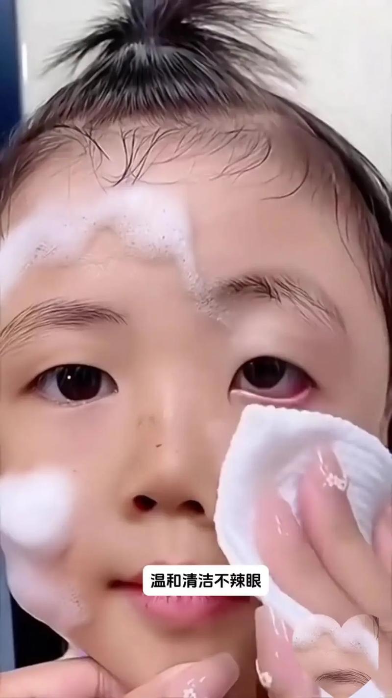 磨砂洗面奶怎么打磨出泡泡