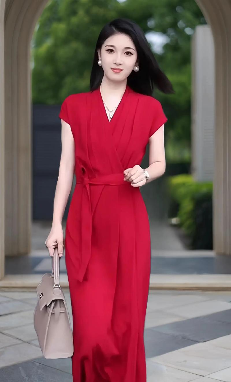 红色适合什么肤色的人