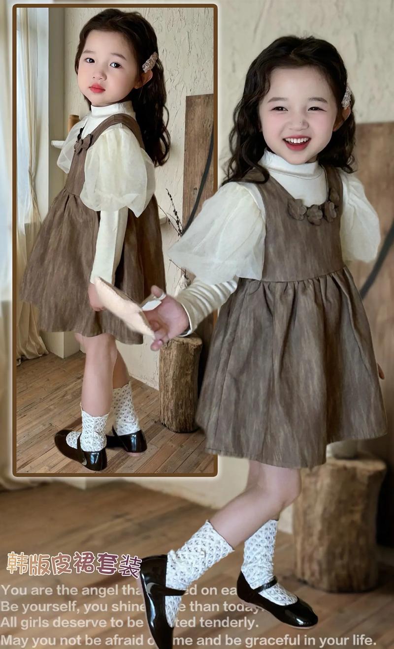 儿童皮裙怎么搭配图片
