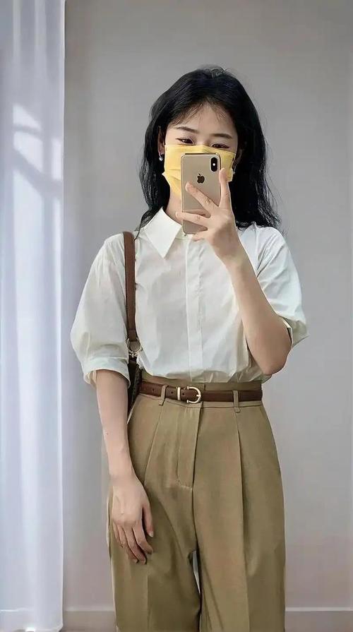 短袖白衬衫 怎么搭配裤子图片
