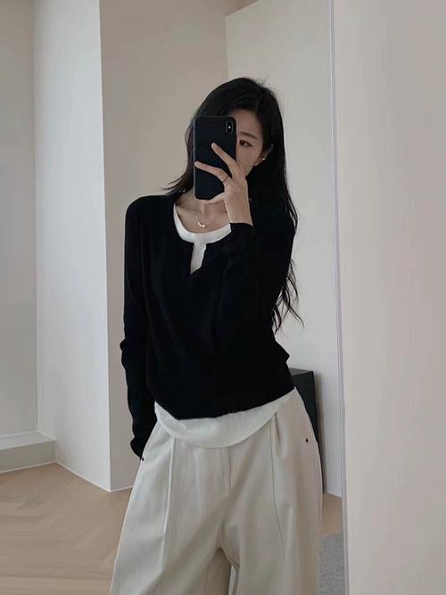 冬季黑色打底毛衣怎么搭配什么裤子
