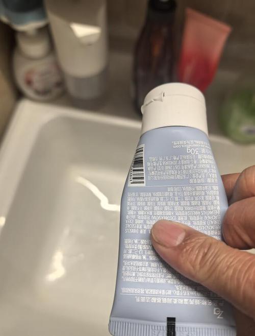 姬芮洗面奶的怎么辨别真假