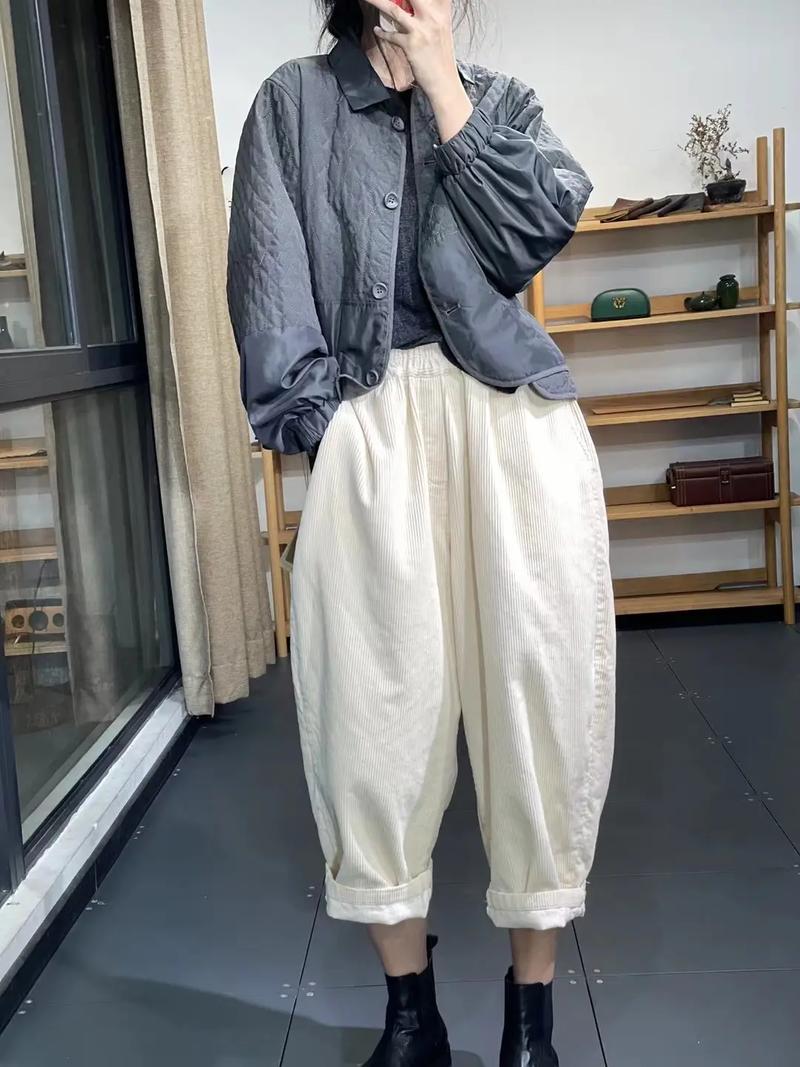 穿宽松的裤子怎么搭配图片欣赏