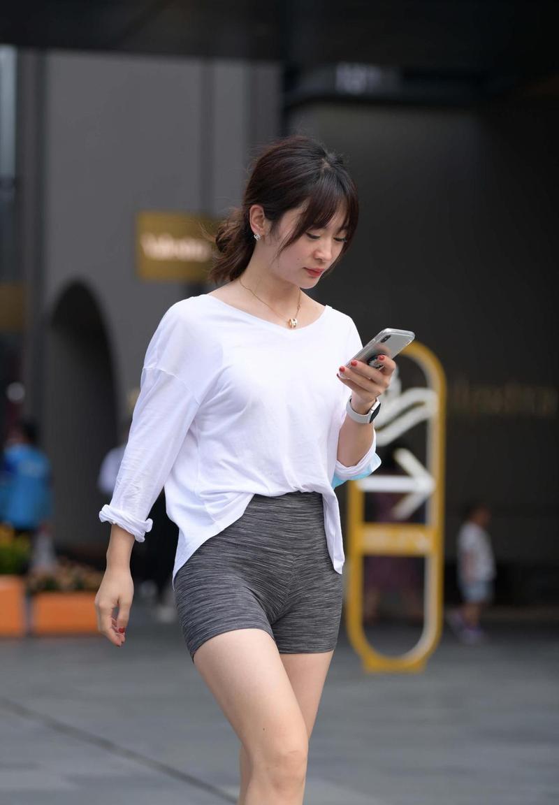 穿紧身裤 怎么搭配