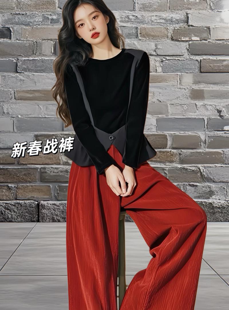 穿红色裤子怎么搭配