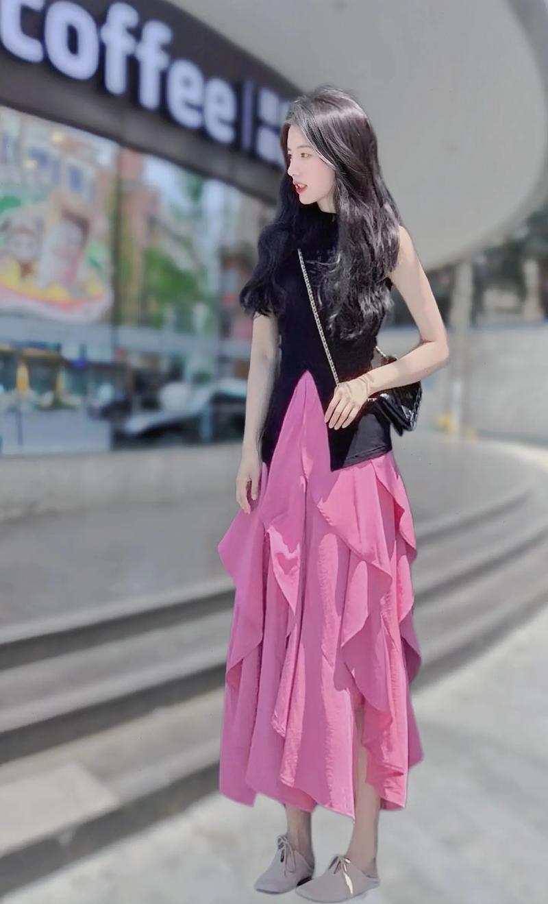 穿长裙头发怎么搭配衣服好看