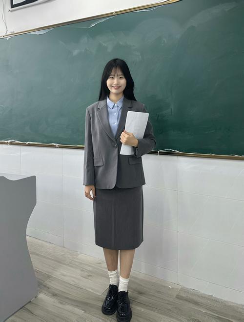 学生怎么穿衣搭配女