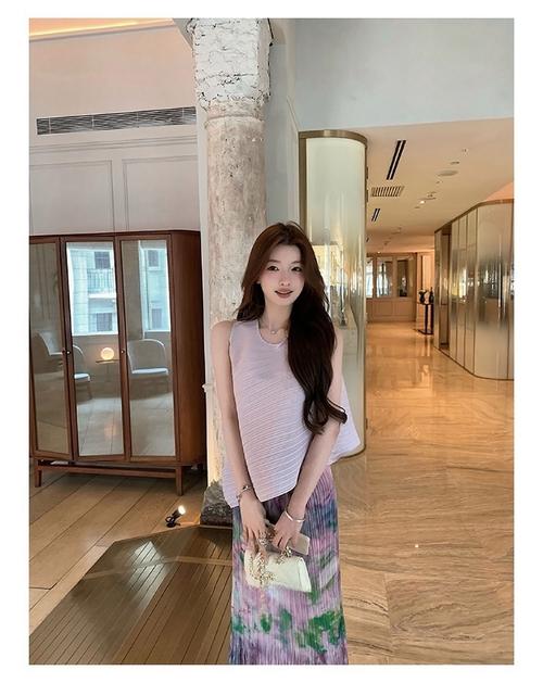 流苏群子怎么搭配什么外套