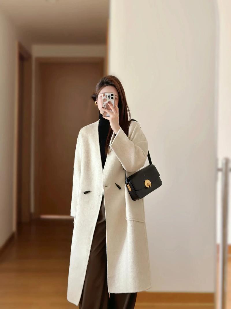 肩膀宽的外套怎么搭配衣服
