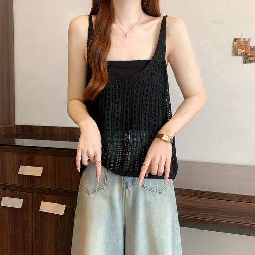 短的背心怎么搭配