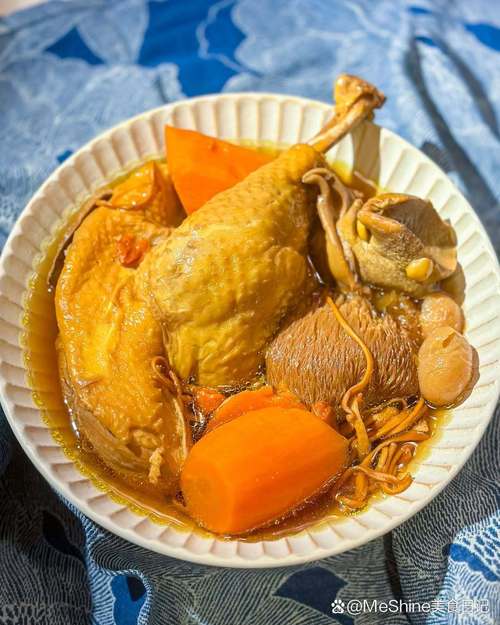 鸡汤里放什么食材好