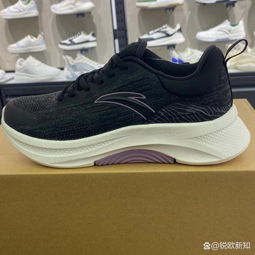 女运动鞋什么牌子好