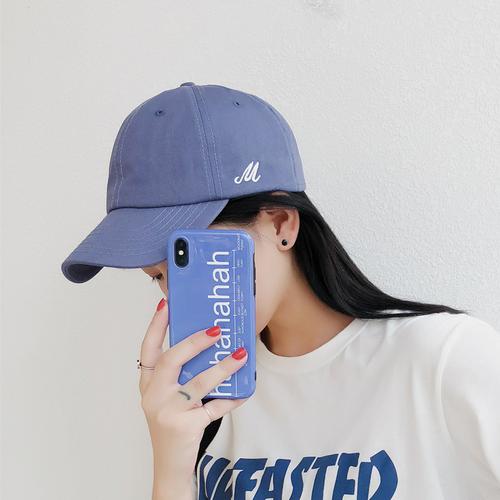 蓝色帽子怎么搭配服装图片大全集