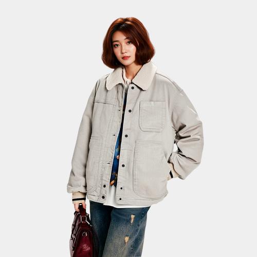 牛仔棉服搭配什么裤子
