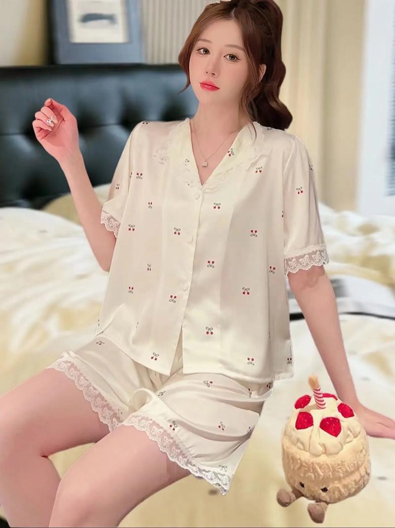 什么是睡衣