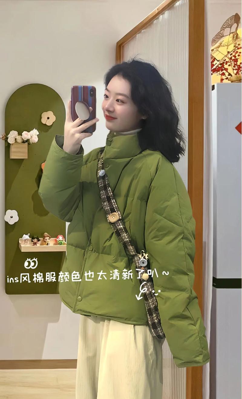 绿色长棉衣怎么搭配图片大全