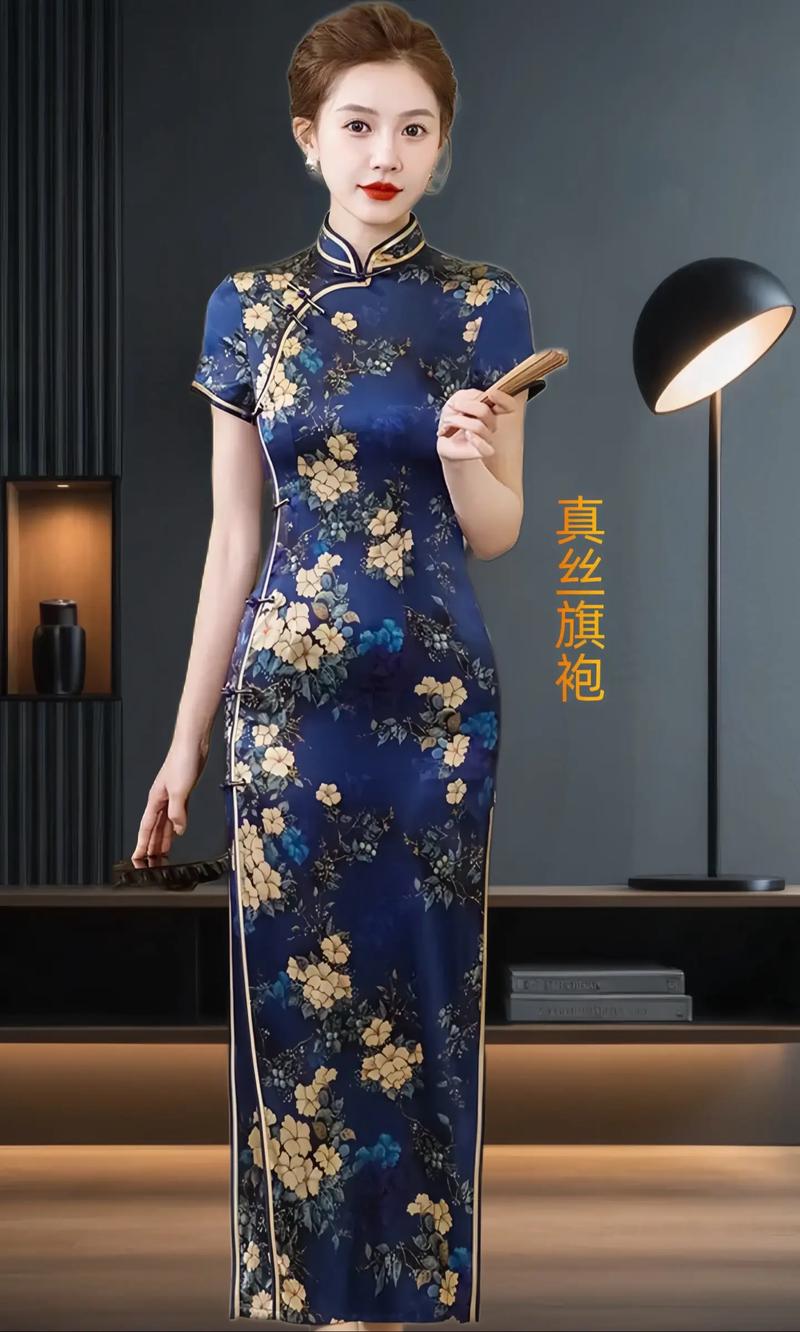 旗袍什么颜色最好看