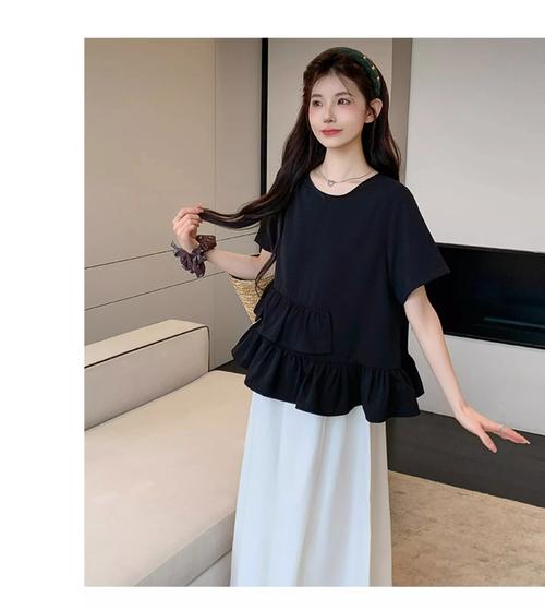 荷叶袖衣服怎么搭配