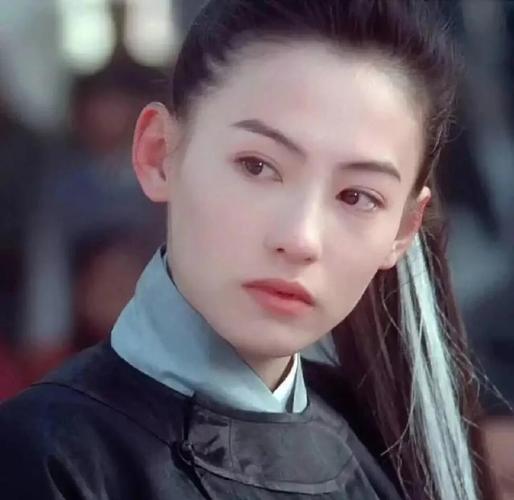 张柏芝什么脸型