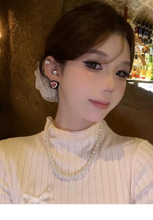 瓜子脸适合什么耳环