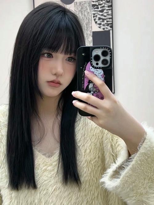 圆脸适合留什么刘海
