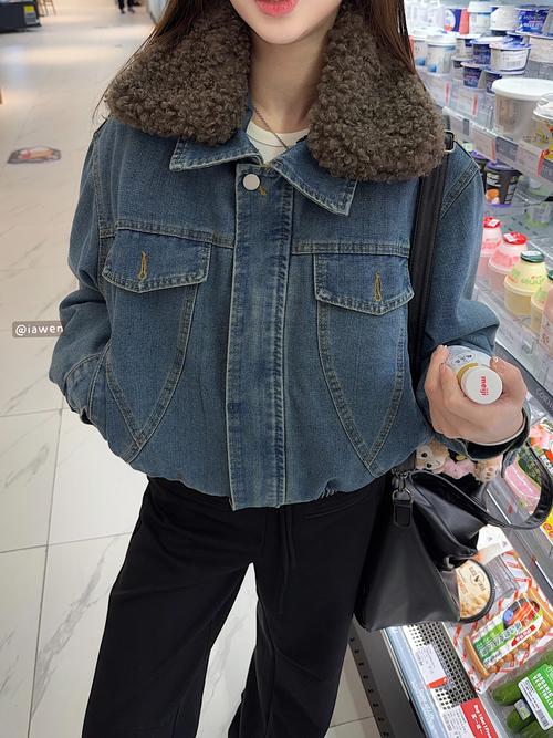 牛仔棉衣怎么搭配鞋子