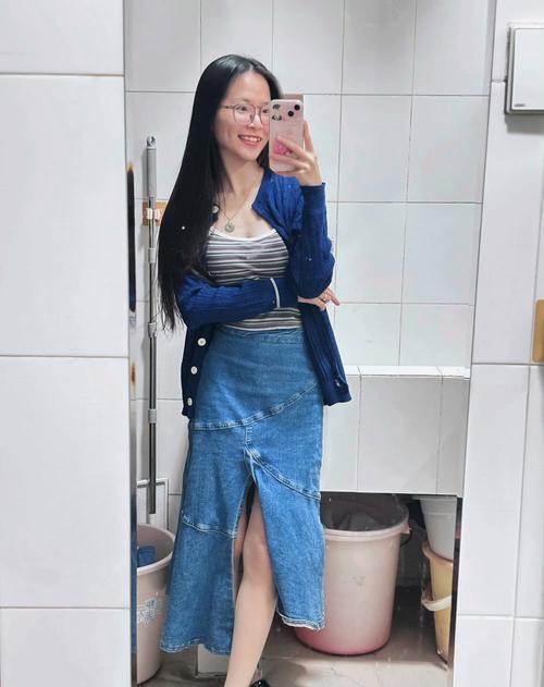 一米五的30岁女人怎么搭配衣服