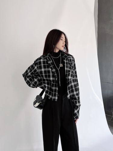 黑白色格子衬衫怎么搭配